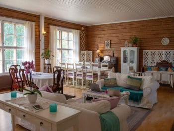Lovely Place for the Big Family
