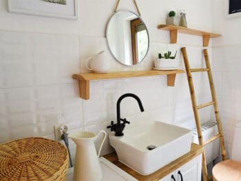 Modern Bathroom 