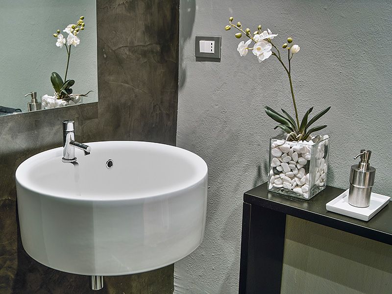 Foreground Sink Suspended
