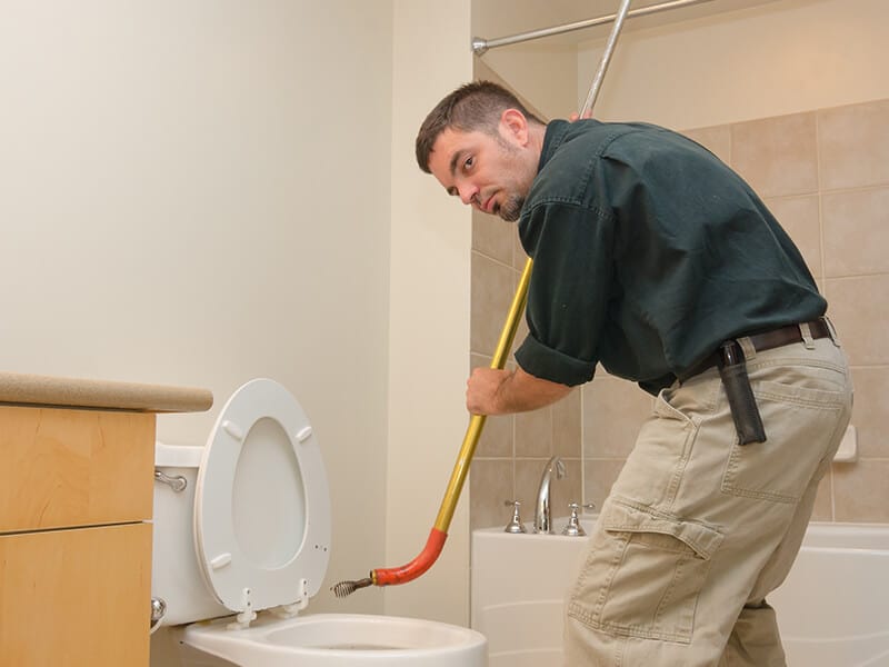 Plumber Unclogging