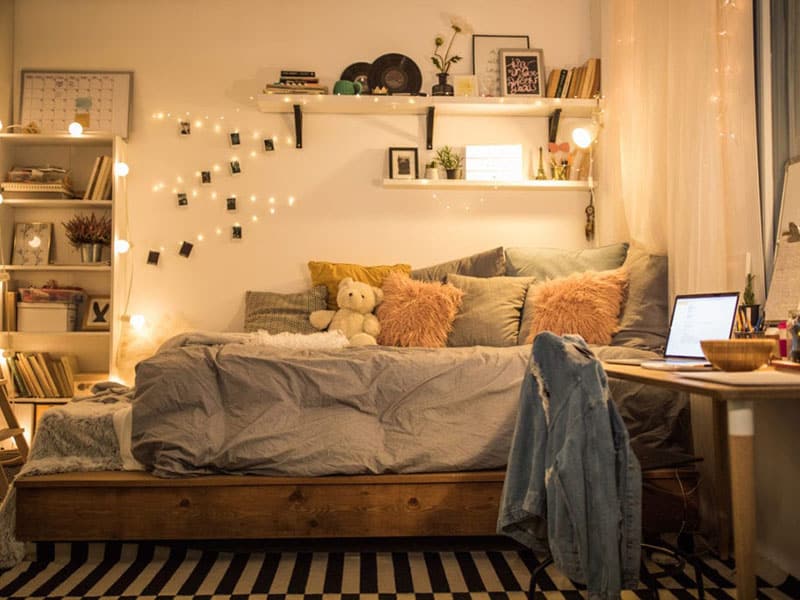 A Dreamy Dorm Room