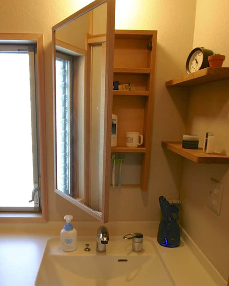Mirror Hidden Storage