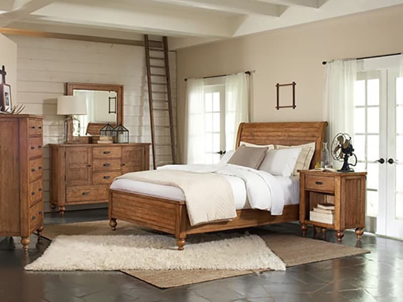 Rustic Furnishings
