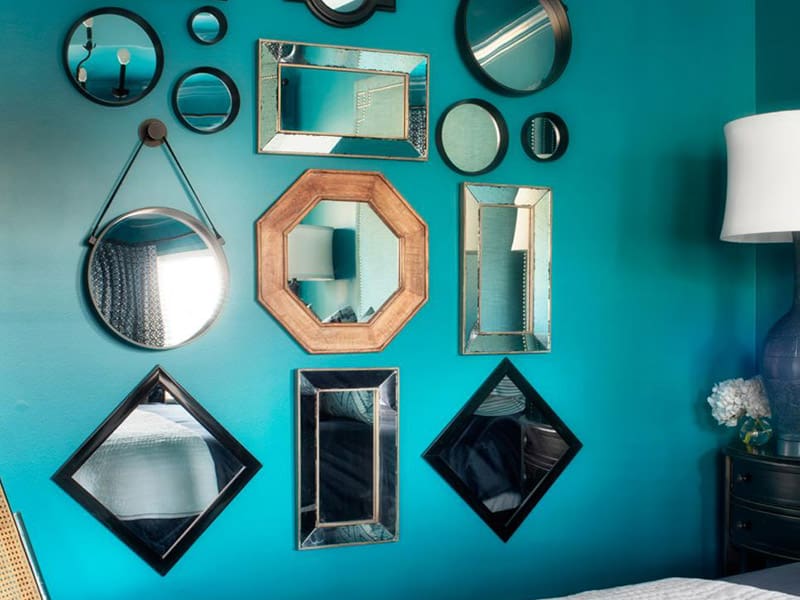  A Mirror Gallery