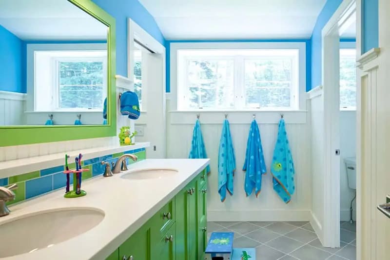 Blue Meets Green
