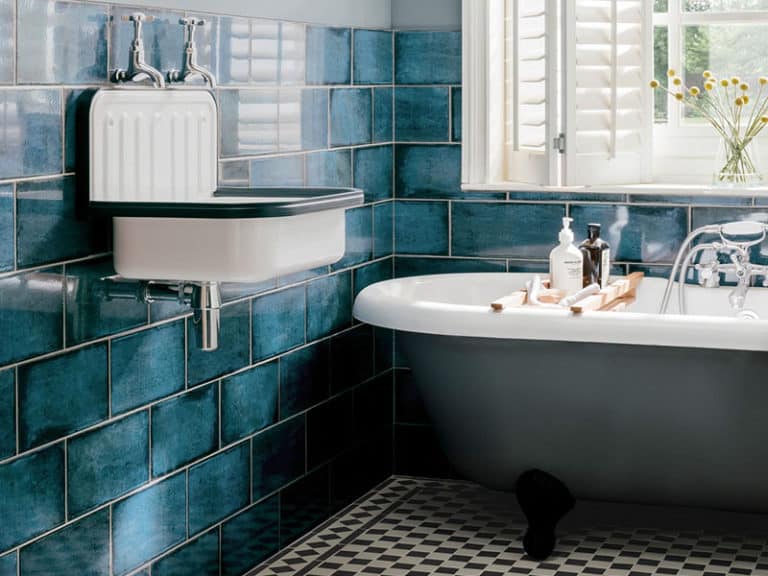 43+ Victorian Bathroom Ideas For A Royalty Experience In 2024