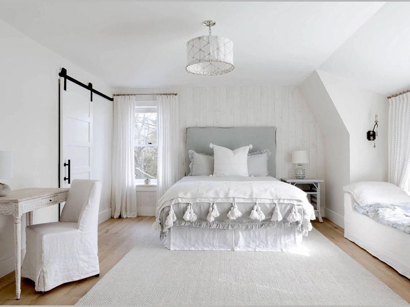 Gentle Bedroom 