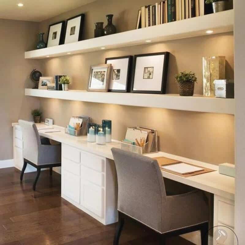 Long Desk Simple Shelves