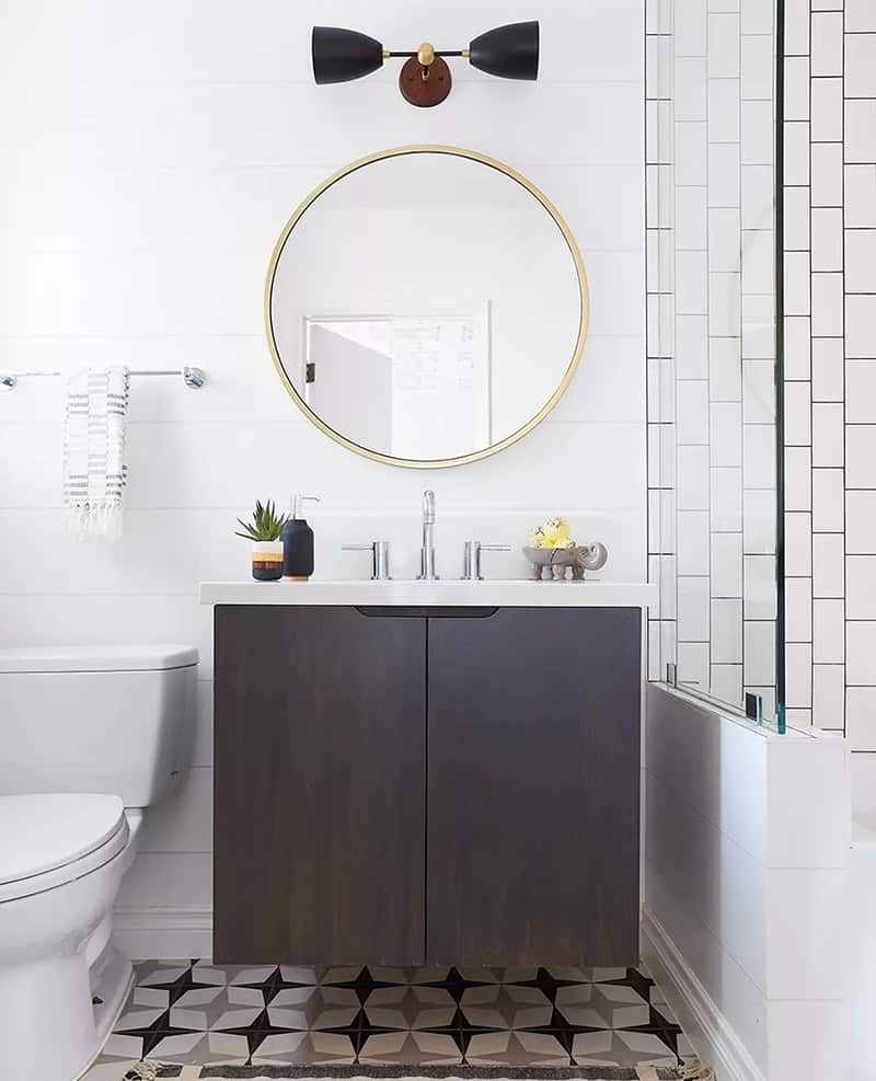 Simple And Sleek