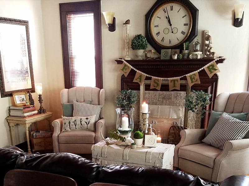Snug Fireplace Retro Clock 