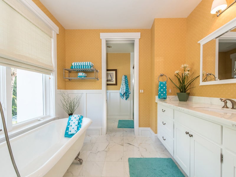 Traditional Bathroom