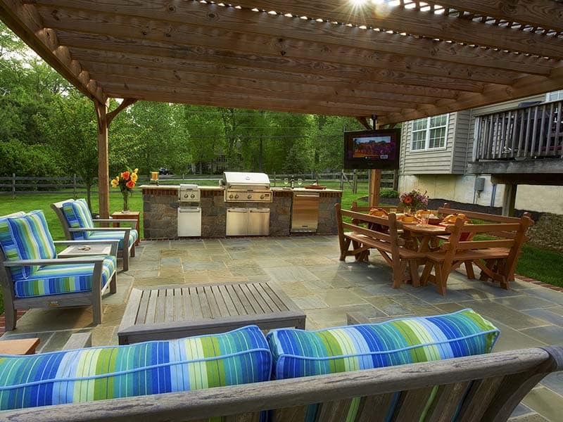 TV Outdoor Stud