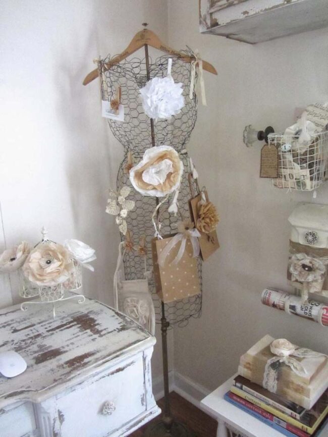 Chicken Wire Dress Form