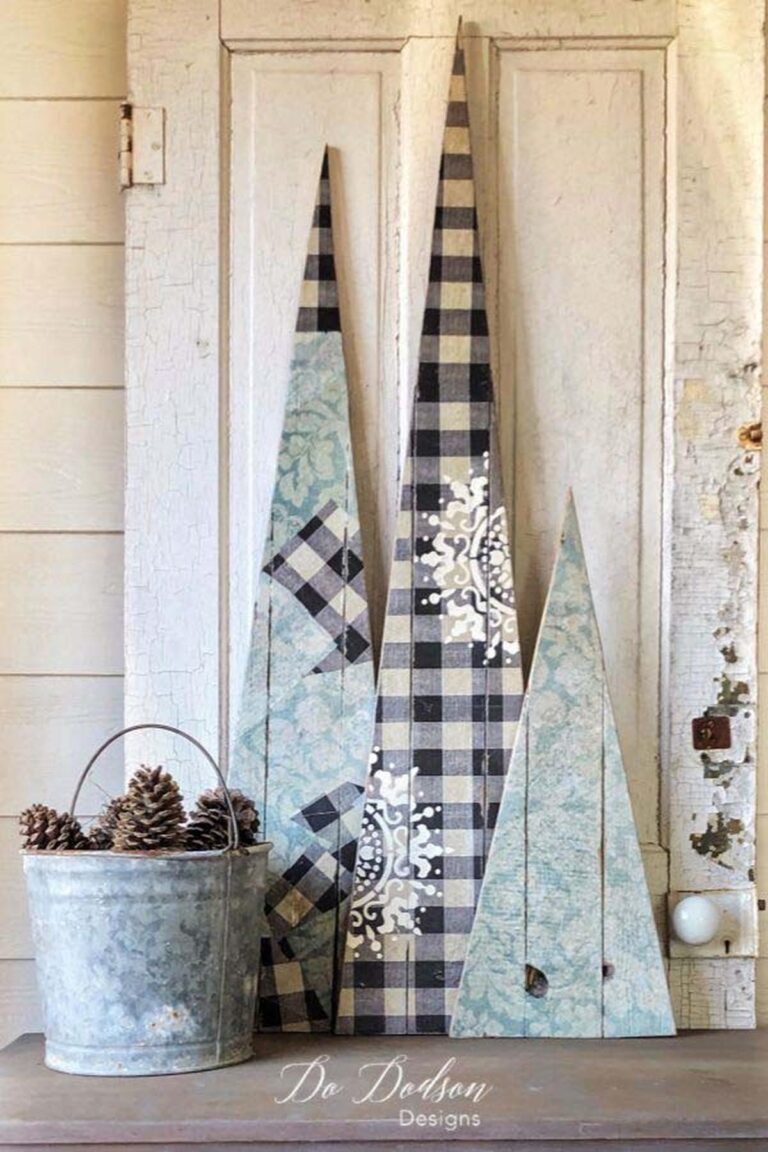 21 DIY Pallet Tree Projects You'll Love