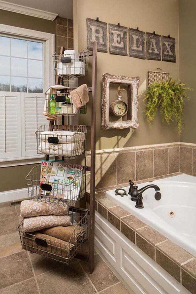 33 Innovative Bathroom Towel Storage Ideas