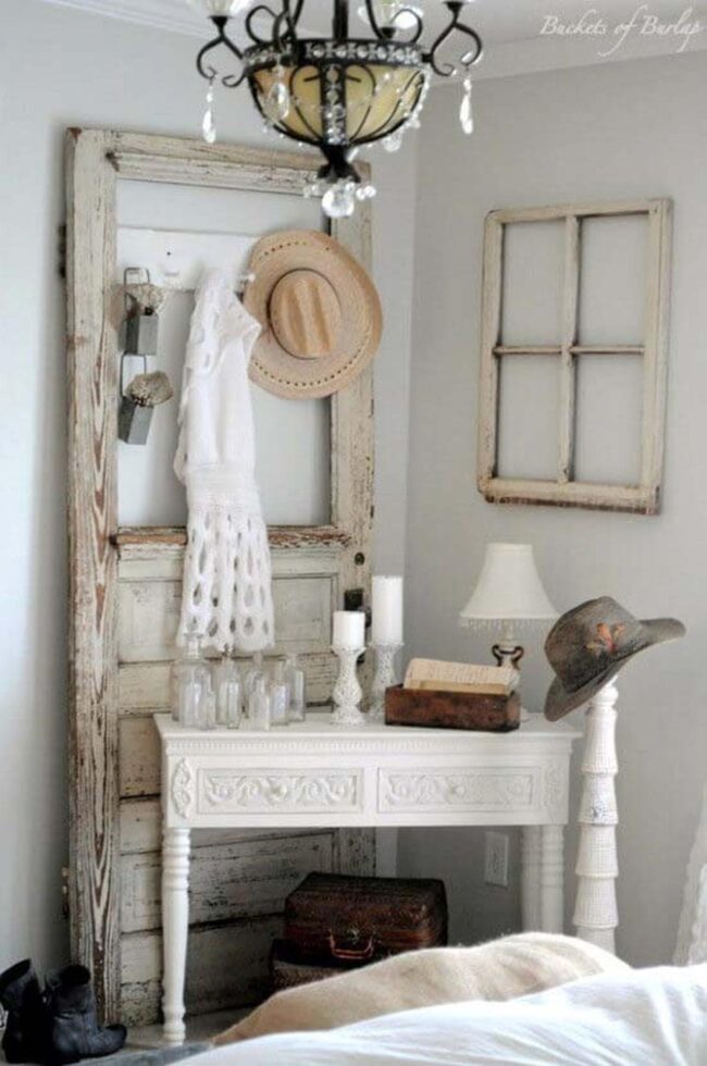 Vintage Corner Comfort