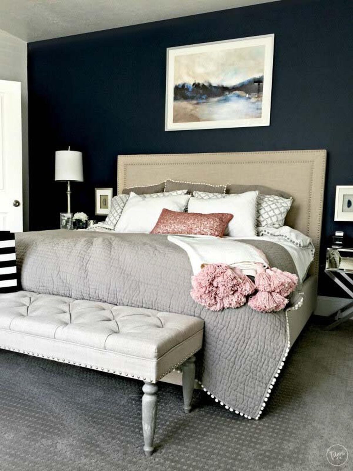 30 Stunning Navy Blue Bedroom Ideas to Create a Cozy Retreat