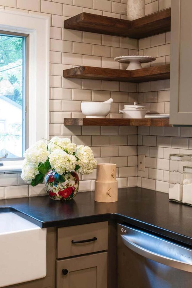 Subway Tile with Corner Shelves