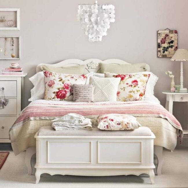 Nostalgic Wood and Blooms