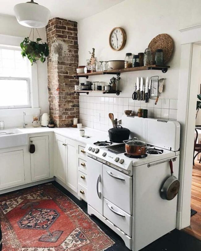 Quirky Small Kitchen Decor