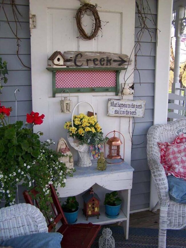 Vintage Door Wicker Seating