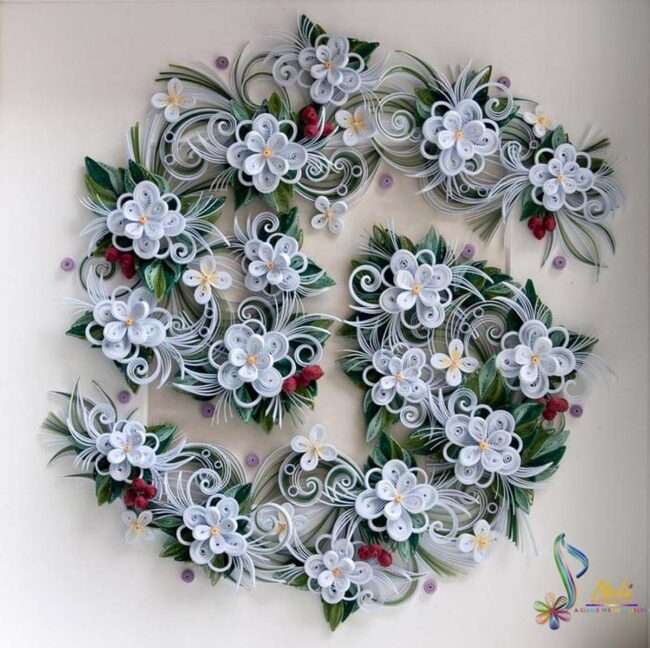 White Blossom Green Leaf Decor