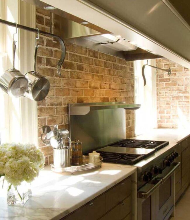 Add Warmth To A Commercial-Grade Kitchen