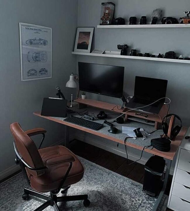 Simple Computer Desk in Bedroom