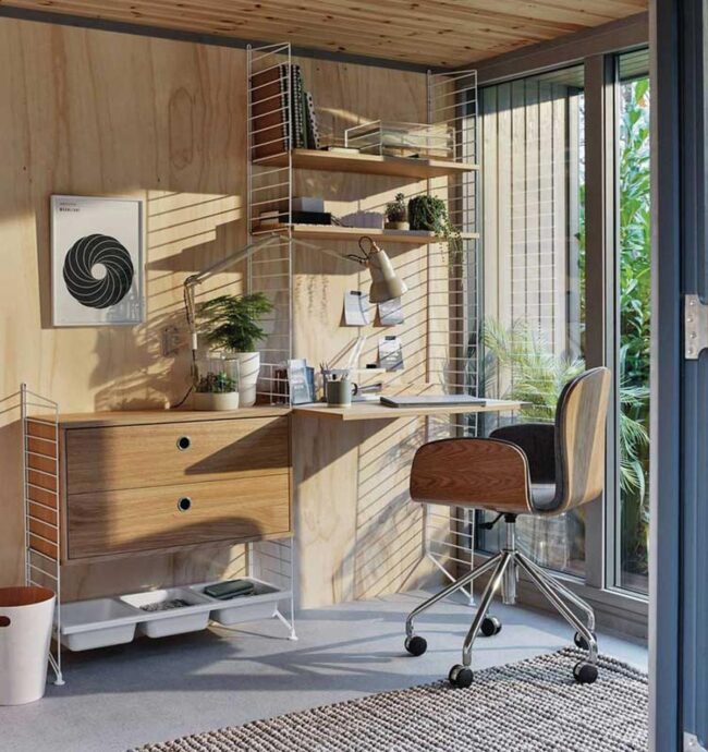 All-In-One Desk Provides Easy Home Office Solution