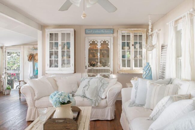Elegant Cottage Living Room Designs
