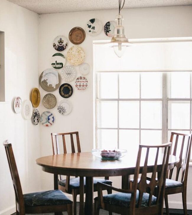 Lavish Plate Display