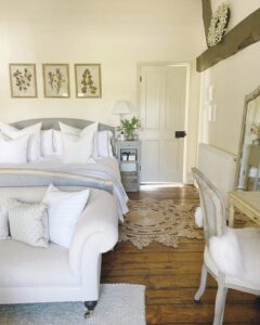 30 Clever Bed Positioning Ideas Against a Wall -Architectural Foundation