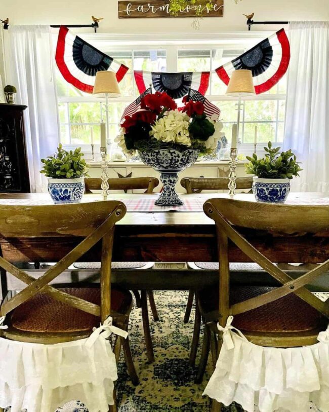 Tri-Color Vintage Table Decor