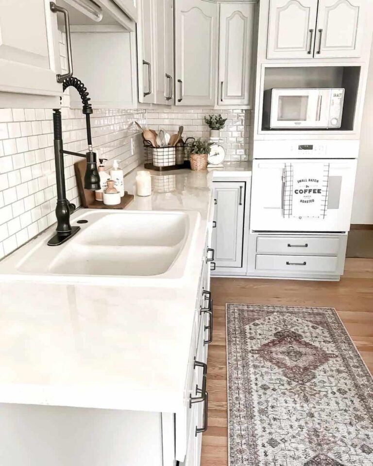 30 Creative Kitchen Rug Ideas to Complement Your Style -Architectural ...