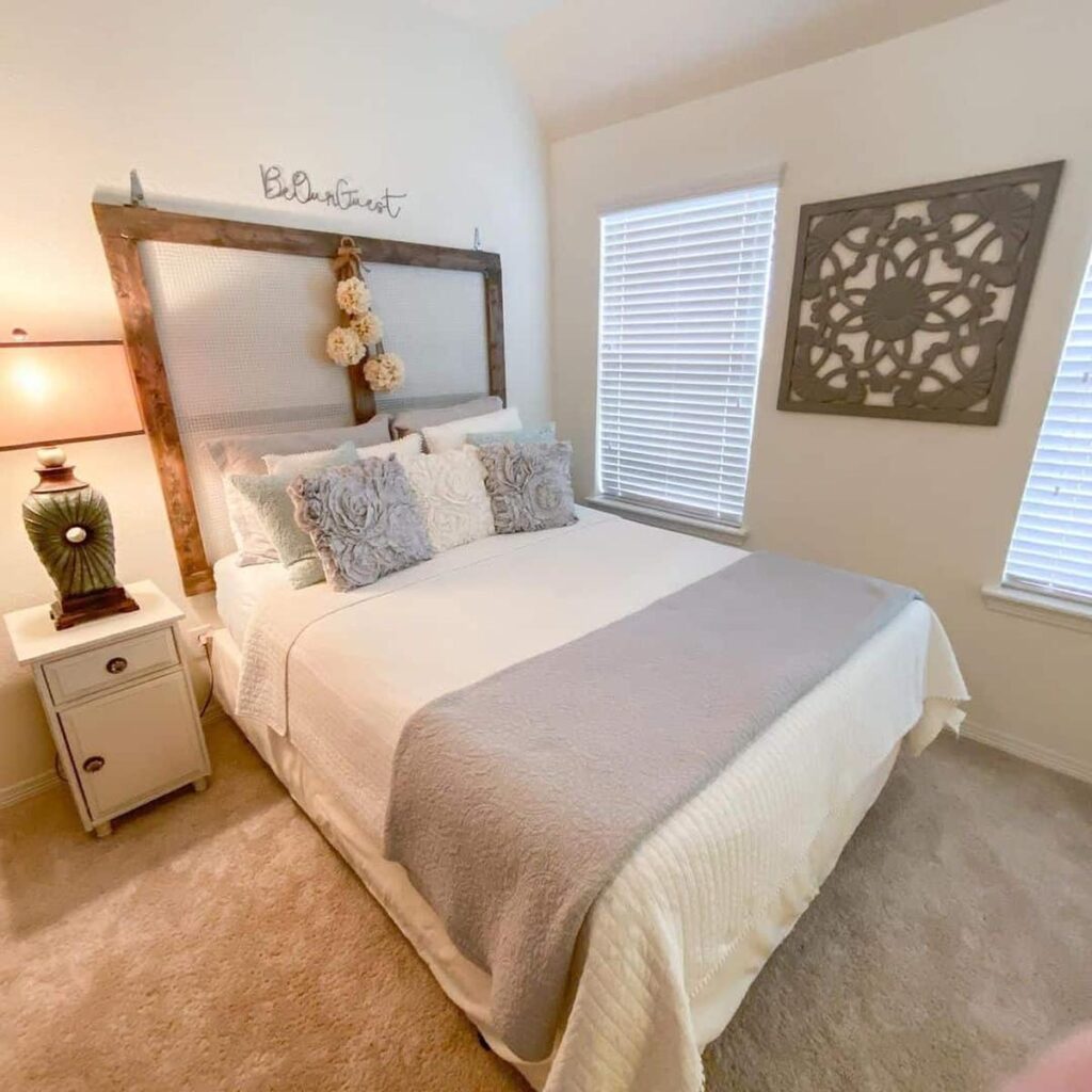 14 Innovative Headboard Alternatives for Your Bedroom -Architectural ...