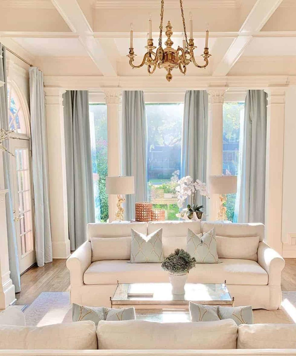 13 Elegant Coffered Ceiling Designs to Elevate Your Living Room ...