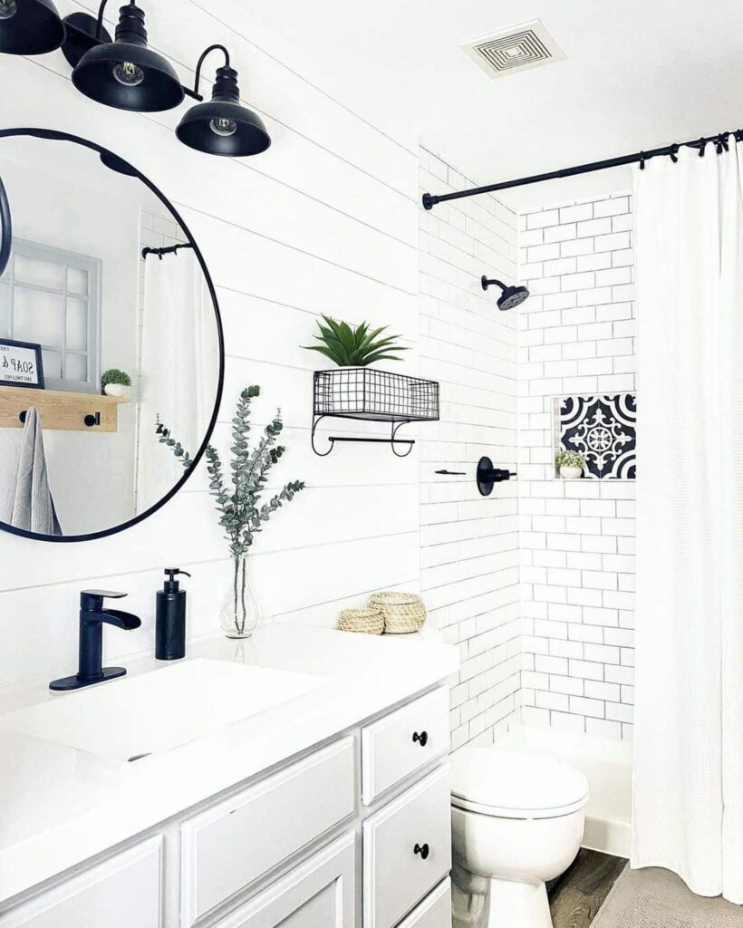 22 White Farmhouse Bathroom Ideas for a Fresh and Clean Look