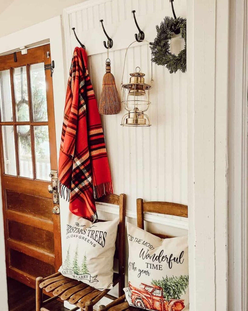 26 Trendy Coat Hook Ideas for Any Space in Your Home -Architectural ...