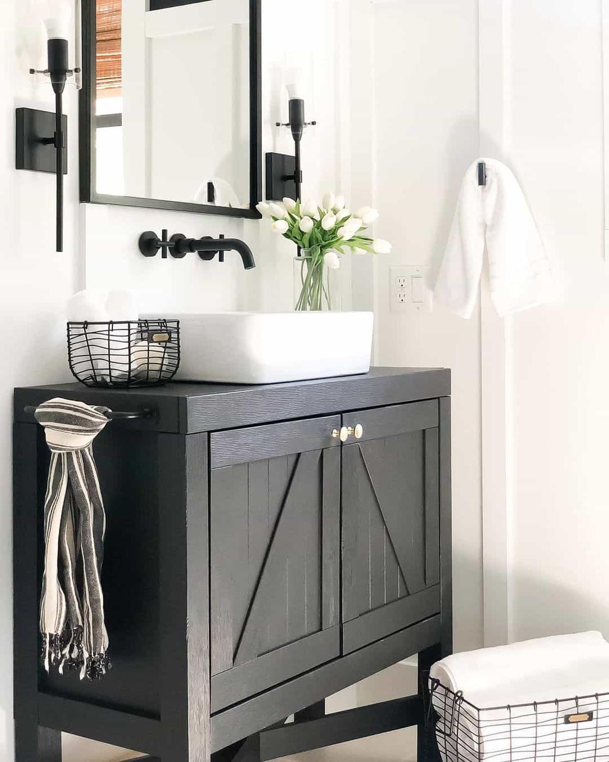 12 Stunning Black Bathroom Countertop Ideas for a Bold Look ...