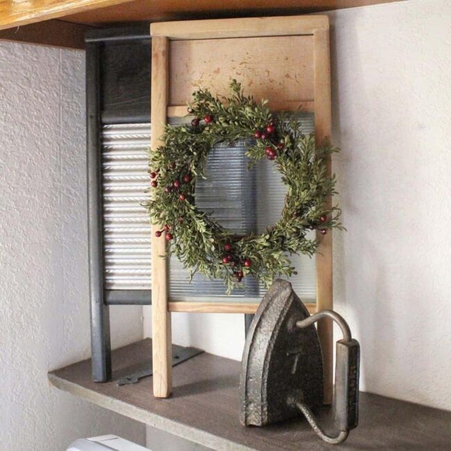 Vintage Decor for Laundry Room