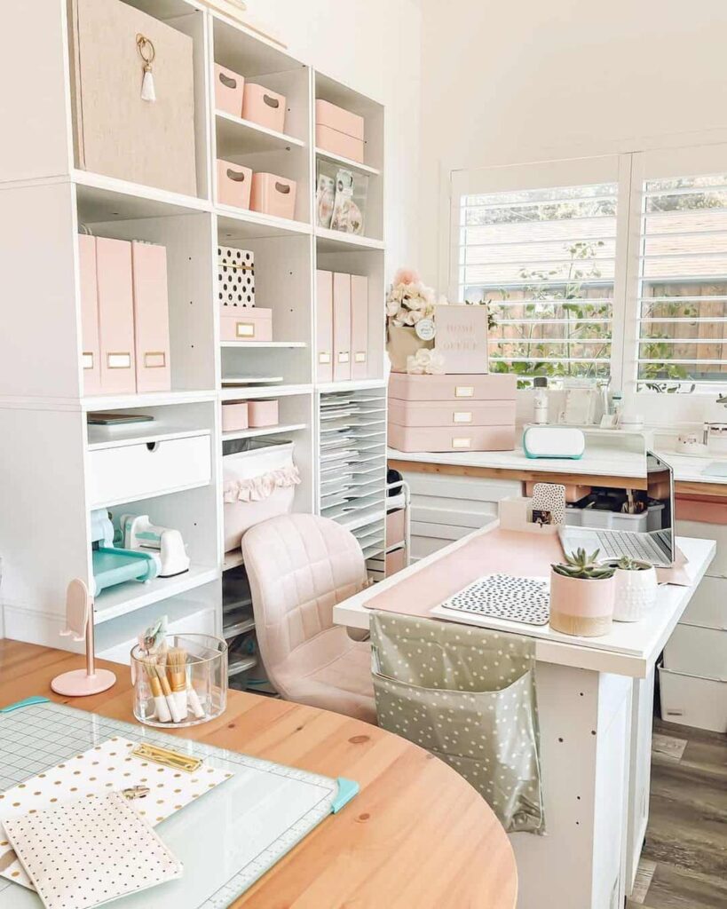 21 Creative Craft Room Ideas to Spark Your Imagination -Architectural ...