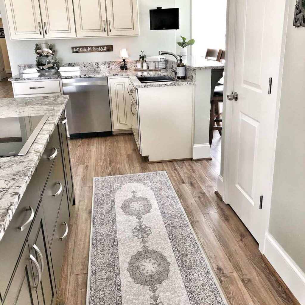30 Creative Kitchen Rug Ideas to Complement Your Style -Architectural ...