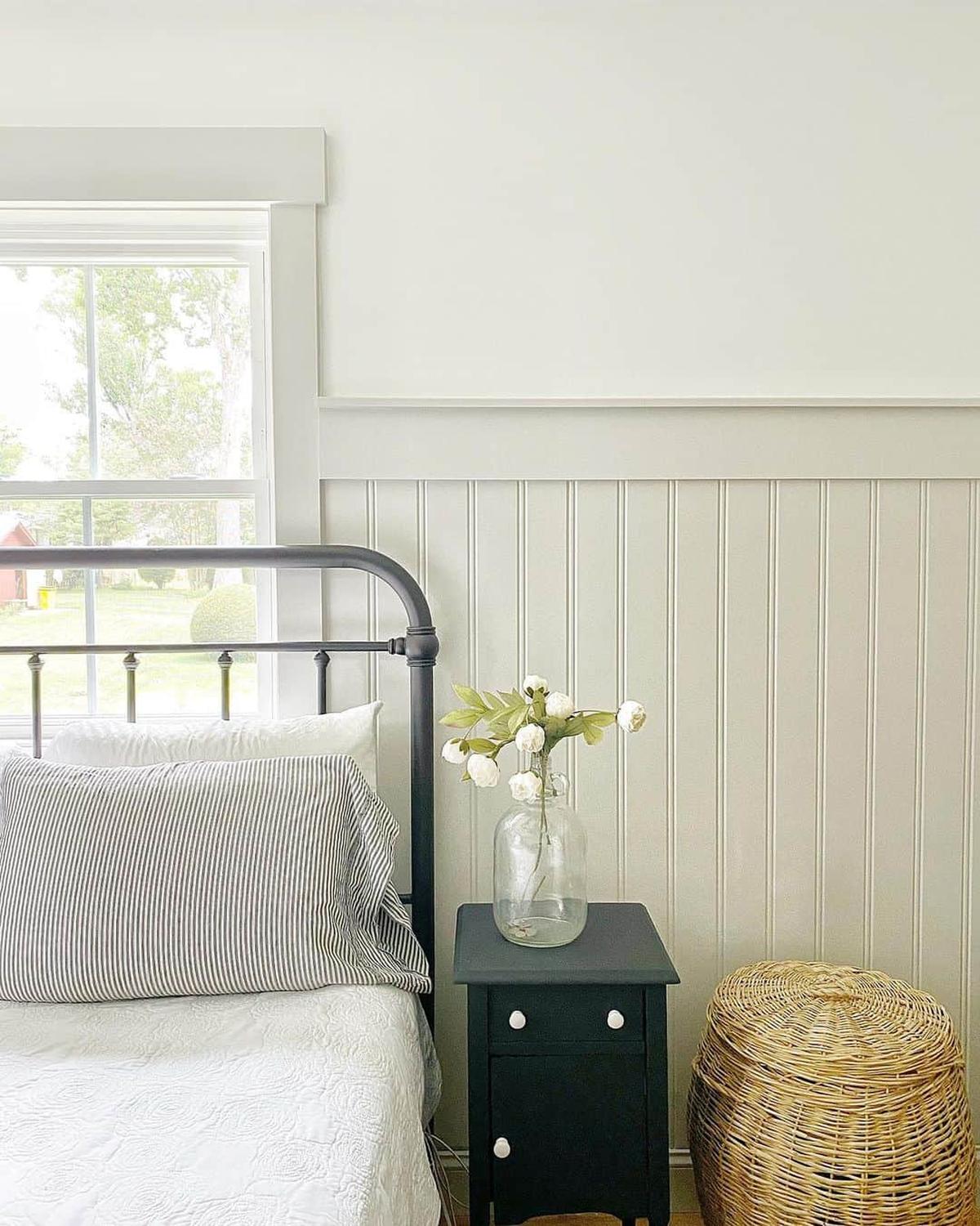 26 Elegant Farmhouse Window Ideas to Let in the Light -Architectural ...