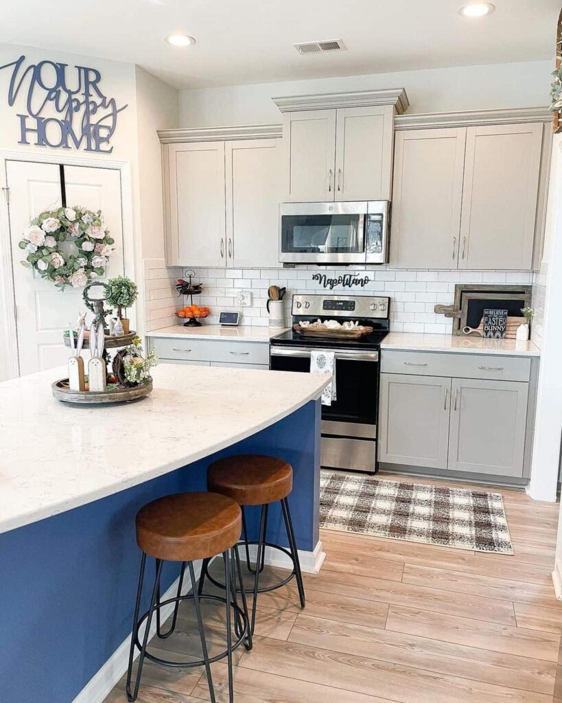 Top 16 Navy and White Kitchens That Inspire -Architectural Foundation