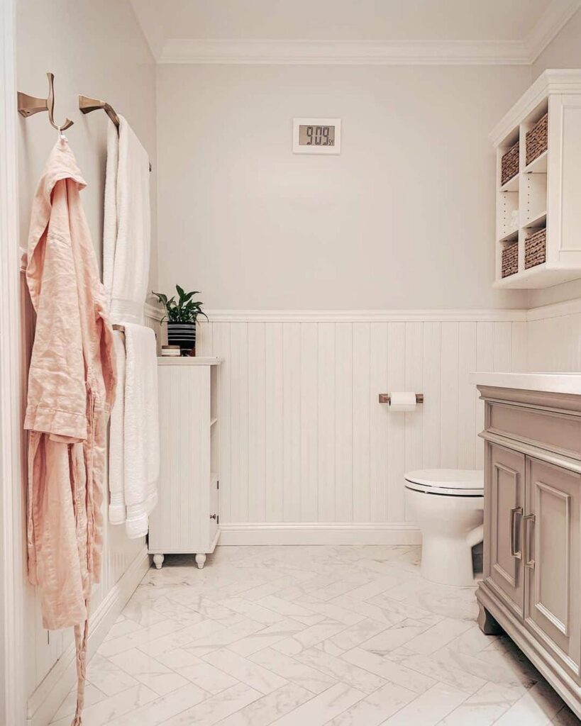 28 Beautiful Small Bathroom Wainscoting Ideas to Add Charm ...