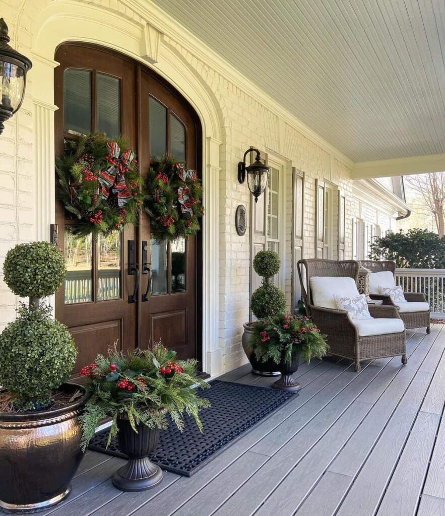 29 Fresh Front Porch Furniture Ideas to Transform Your Entryway ...