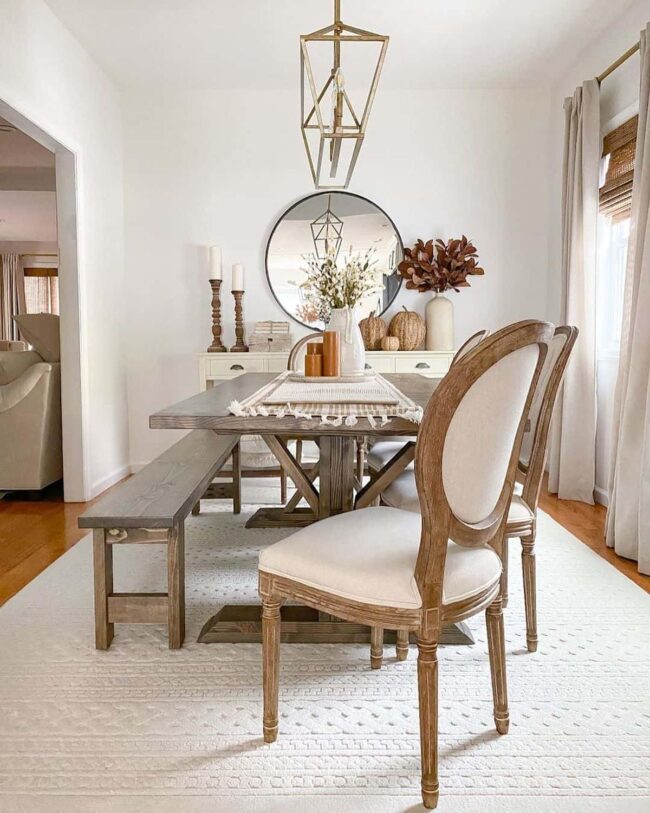 Contemporary Cottage Fall Dining Room Decor