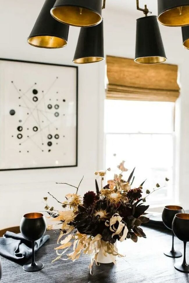 Black Wood Dining Harmony