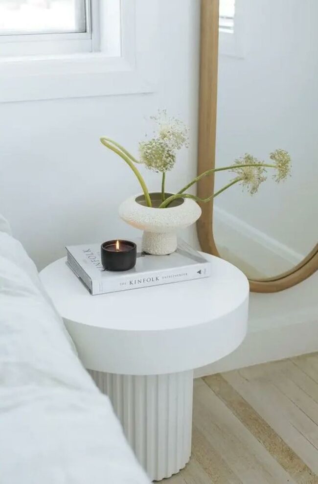 White Wood Minimalist Corner