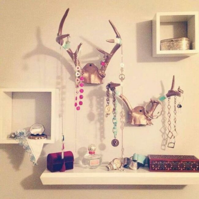 Antler Jewelry Canvas White